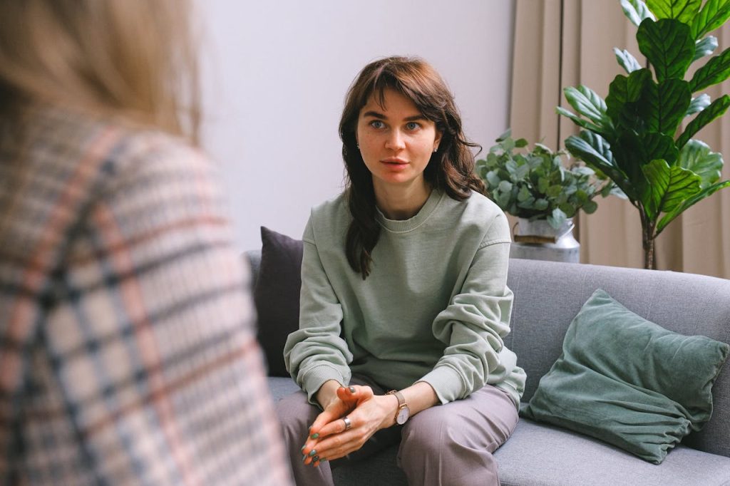 pexels-photo-7176297 Client listen to anonymous psychologist